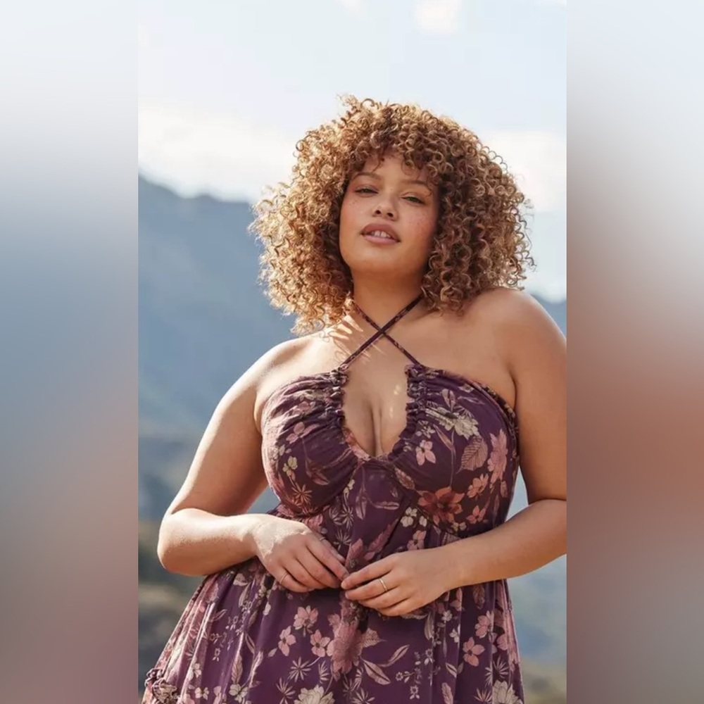 Torrid Festi Halter Bow Maxi Dress - Picture 2 of 7